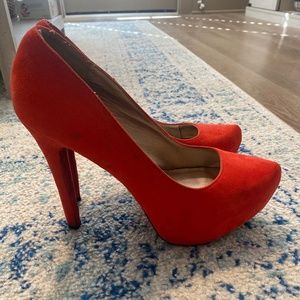 Red Suede Size 8 Platform Heels